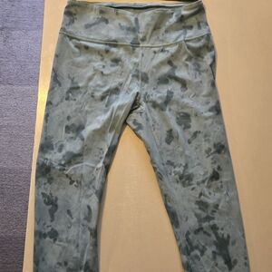 Stylish Kids' Green Patterned Leggings